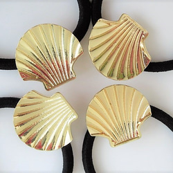 ヘアゴム　貝殻4個　シェル　レジンミール皿　セッティング　 1枚目の画像