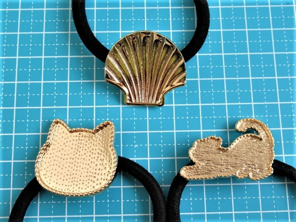 ヘアゴム　貝殻4個　シェル　レジンミール皿　セッティング　 3枚目の画像