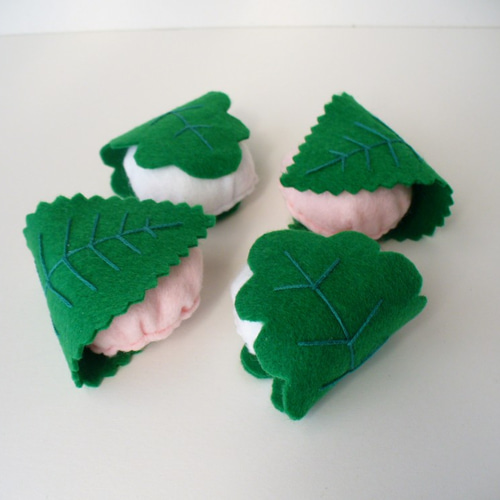 ☆オーダー再開☆フェルト　おままごと　ハンドメイド　和菓子屋さん　柏餅桜餅☆ オーダー再開フェルトままごと和菓子柏餅桜餅☆端午の節句子供の