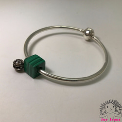 925 Silver Malachite 8.5mm Cube Bead Silver Charm Bracelet 3枚目の画像