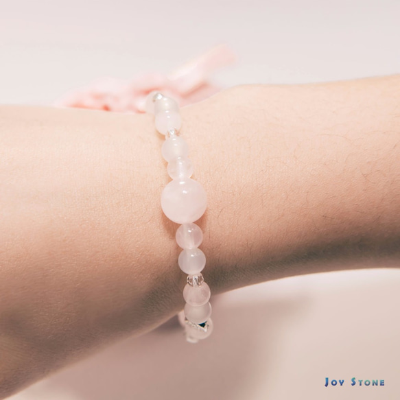 In Love Bracelet - Rose Quartz -  Burnished Rose Beads 2枚目の画像