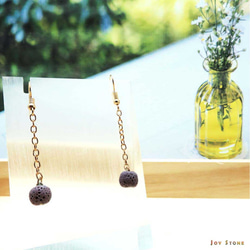 Dangle Diffuser Earrings with Purple Aroma Rock Lava Beads 4枚目の画像