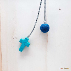 Blue Turquoise Cross Diffuser Lava Beaded Y-Necklace 6枚目の画像