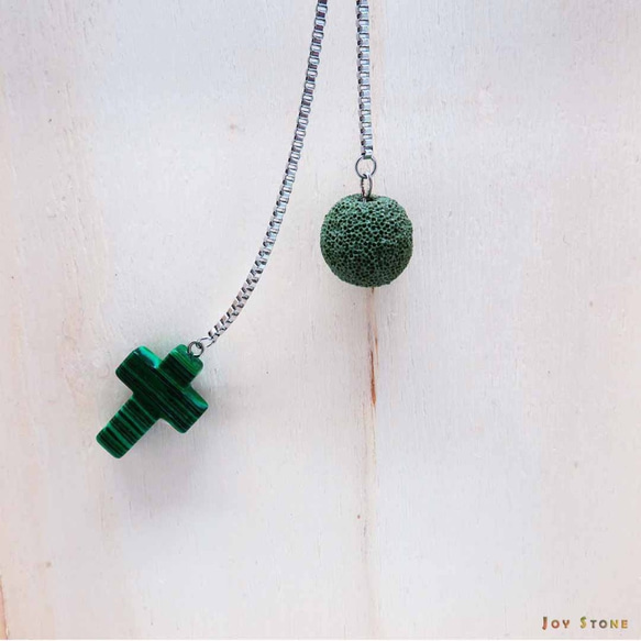 Malachite Cross Diffuser Lava Beaded Y-Necklace 6枚目の画像