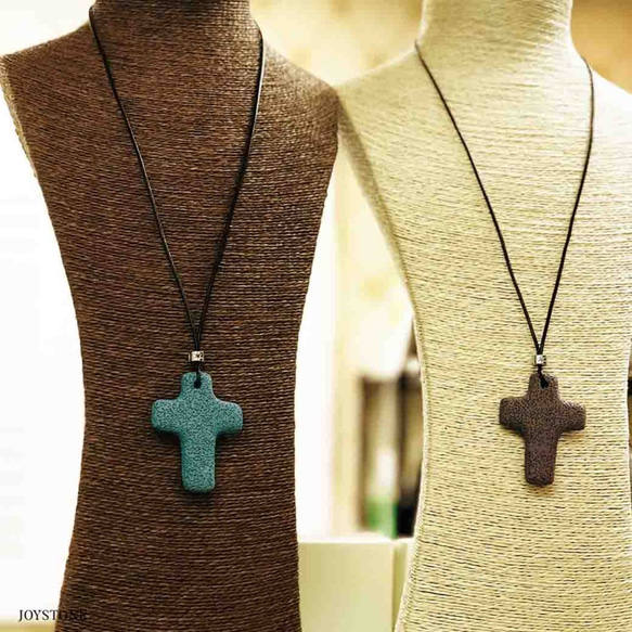 Blue Lava Diffuser Cross Pendant Cowhide Leather Necklace 6枚目の画像