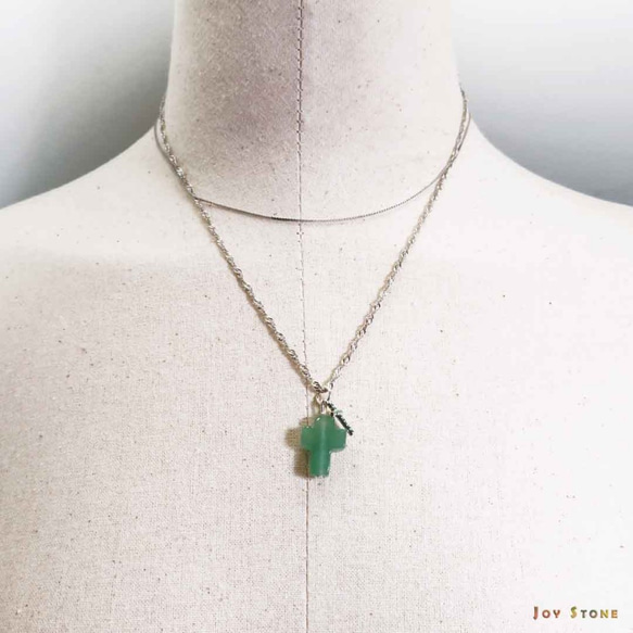 Silver Double Cross Necklace Aventurine Emerald Zircon 3枚目の画像