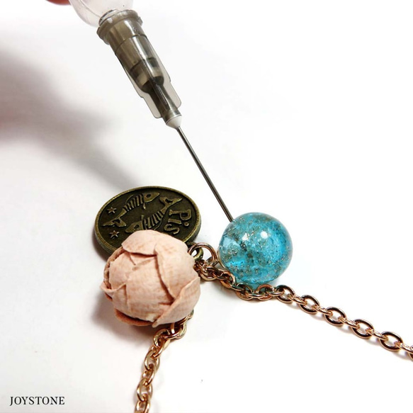 Rose Zodiac Art Glass Diffuser Necklace Titanium Rose Gold 4枚目の画像