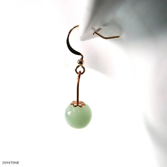 Short Dangle Gold plated Silver Diffuser Candy Earrings 3枚目の画像