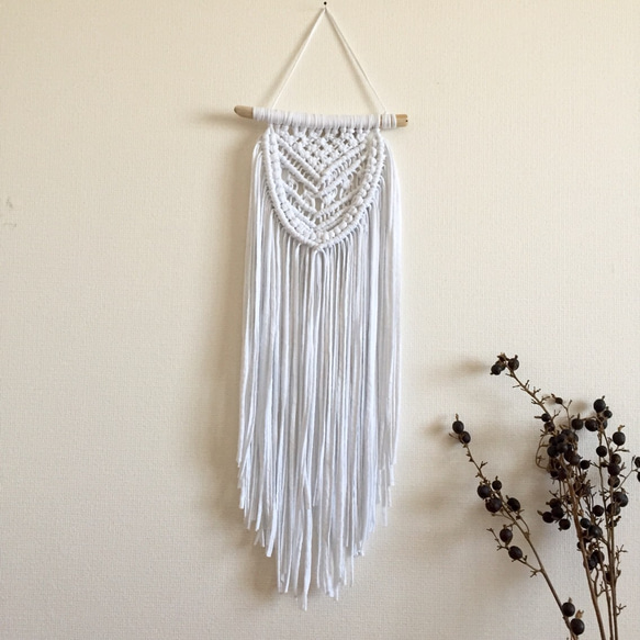 macrame tapestry long ＊white マクラメタペストリー 1枚目の画像