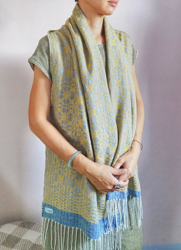 Handwoven Shawl - Silk Linen & Merino 5枚目の画像