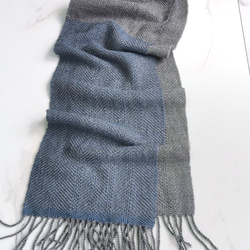 Handwoven Alpaca & Silk Scarf 手織羊駝絨蠶絲圍巾 第6張的照片