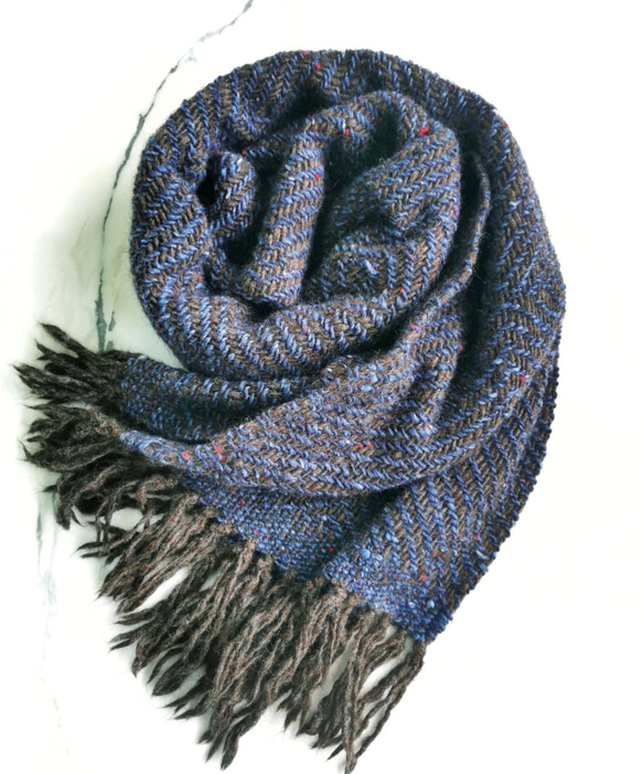 手織りのドネガルツイードスカーフ 9枚目の画像