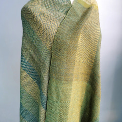 Handwoven Alpaca and Merino Wool Shawl 2枚目の画像