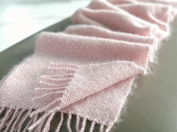 Handwoven Mohair Scarf - Pink 第6張的照片