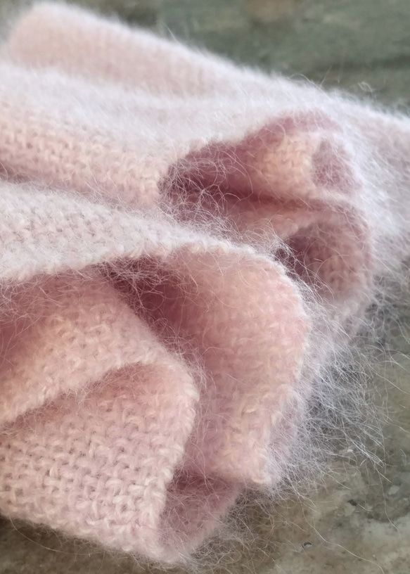 Handwoven Mohair Scarf - Pink 第8張的照片