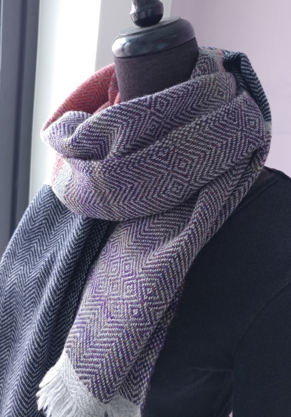 Handwoven Wool/Alpaca Wrap 第6張的照片