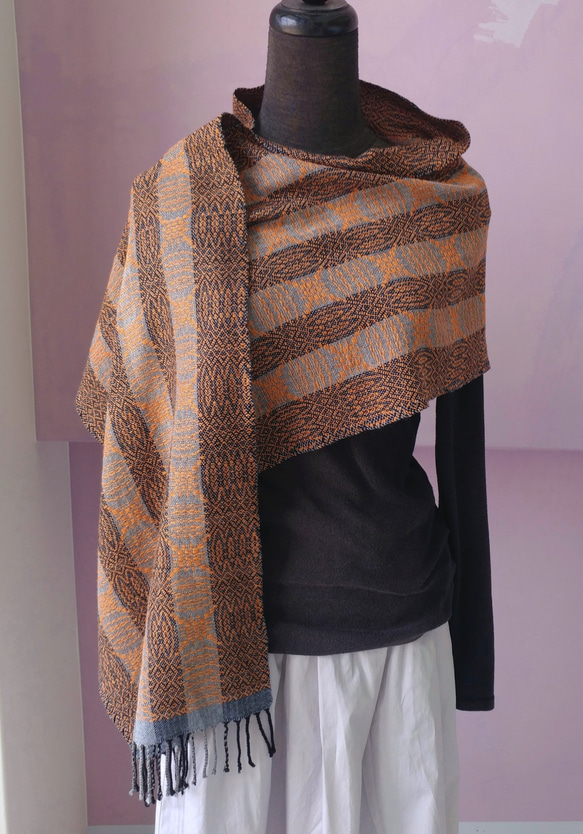 Handwoven Shawl - Silky Cashmere 第8張的照片