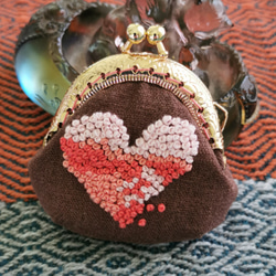 CaCa Crafts |【Let Love Shines】Handembroidery Tiny Purse 1枚目の画像