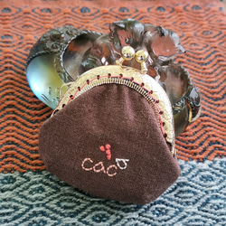 CaCa Crafts |【Let Love Shines】Handembroidery Tiny Purse 4枚目の画像