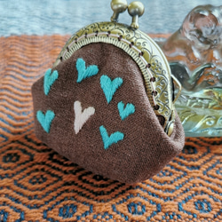 CaCa Crafts |【Let Love Shines】Handembroidery Tiny Purse 1枚目の画像