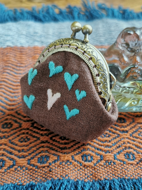 CaCa Crafts |【Let Love Shines】Handembroidery Tiny Purse 1枚目の画像