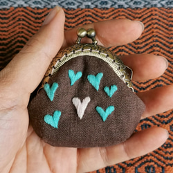 CaCa Crafts |【Let Love Shines】Handembroidery Tiny Purse 2枚目の画像