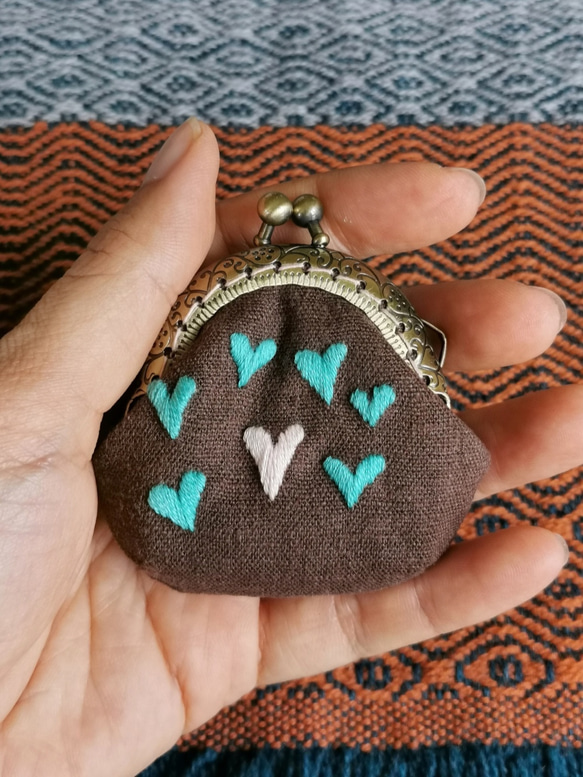 CaCa Crafts |【Let Love Shines】Handembroidery Tiny Purse 2枚目の画像