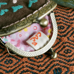 CaCa Crafts |【Let Love Shines】Handembroidery Tiny Purse 6枚目の画像