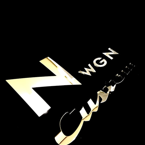 訳あり特価‼️ N-WGN Customエンブレム☆スワロフスキー施工 その他 