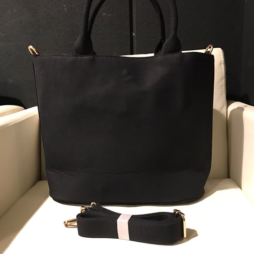 値下げ　D&G フリンジ×スタッズ バッグ ブラック 新品 VLENDA スタッズ バッグ ブラックゴールド トートバッグ vlenda