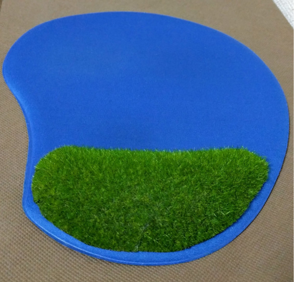 【再販✩受注生産】芝生マウスパッド(旗付き) 2枚目の画像