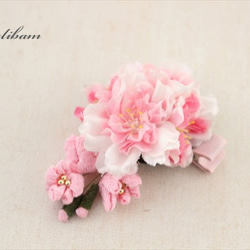 ひなまつり　桜とちりめん桜の髪飾り　ベビークリップ 1枚目の画像