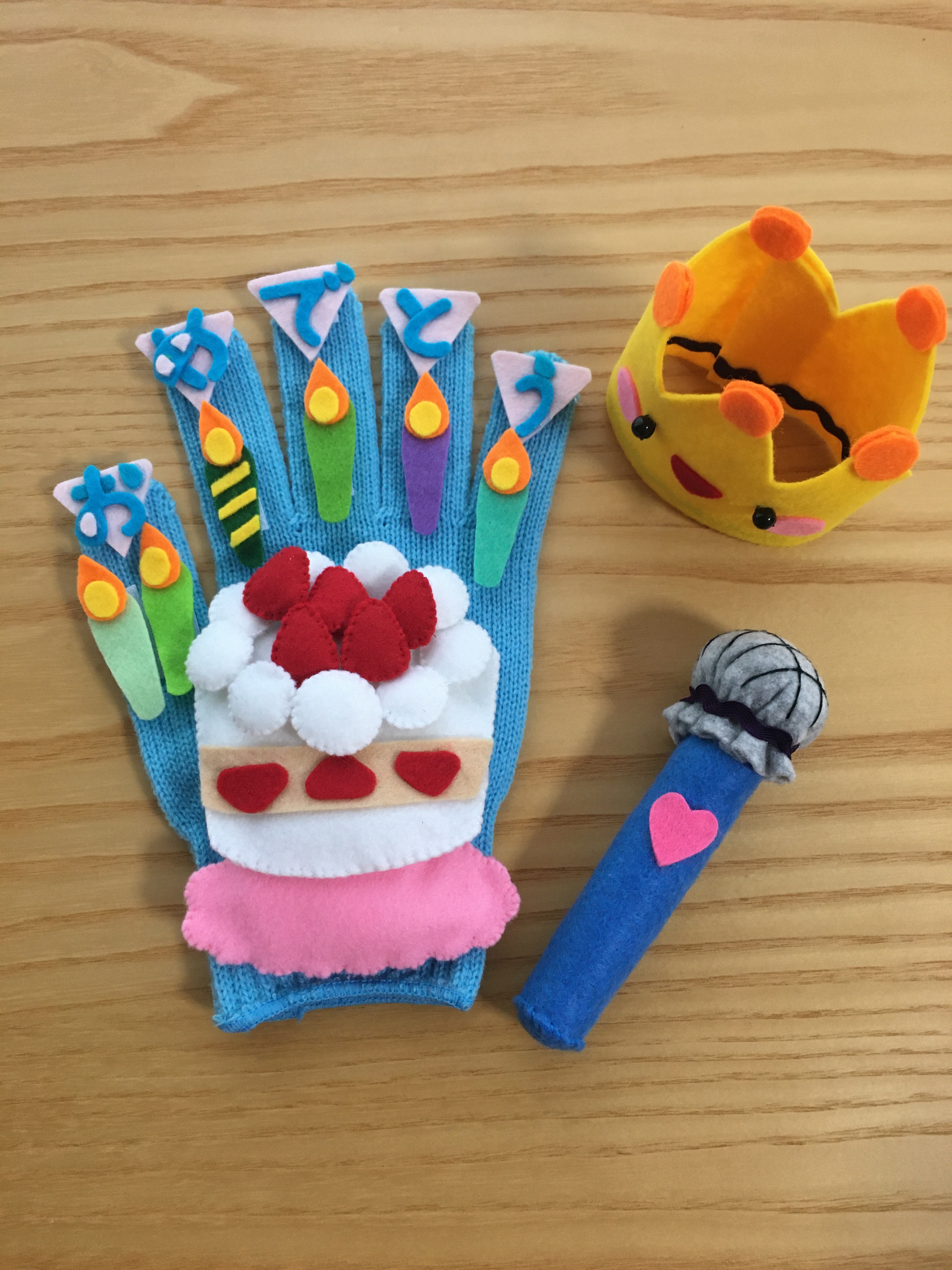 HAPPY☆様オーダー品　てぶくろテーブルシアター HAPPY☆様オーダー品 てぶくろテーブルシアター HAPPY☆様