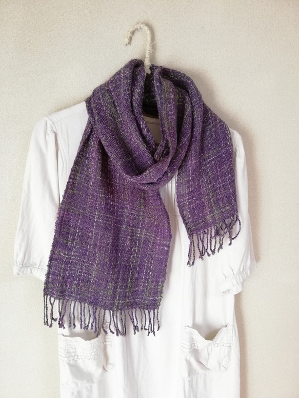手紡ぎ手織り紫マフラー 1枚目の画像