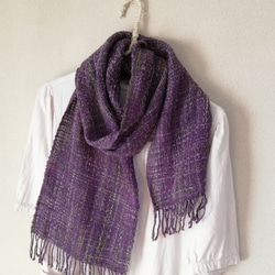 手紡ぎ手織り紫マフラー 4枚目の画像