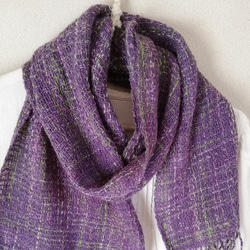 手紡ぎ手織り紫マフラー 5枚目の画像