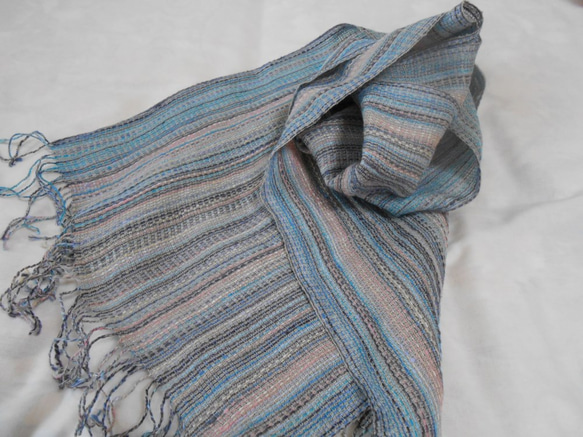 麻糸と手紡ぎシルクのキラキラ手織りストール　 5枚目の画像