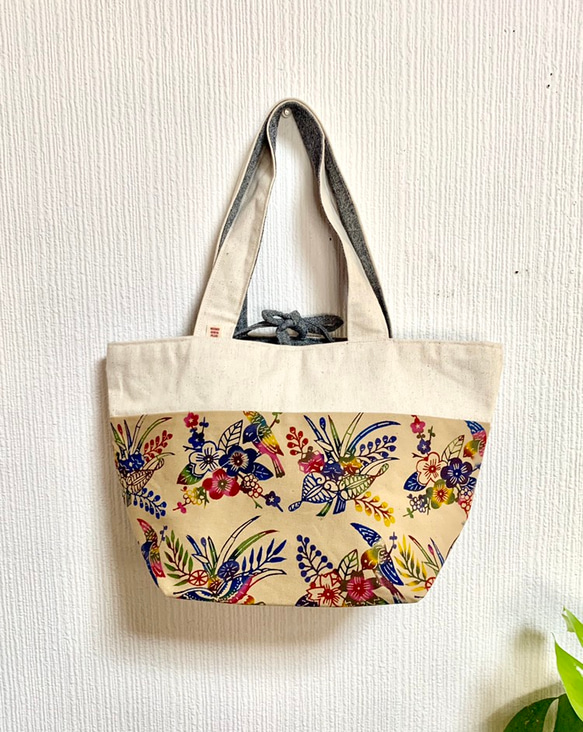 日本国内送料無料】手染め紅型/小鳥と蝶のオリジナルデザイン普段使い