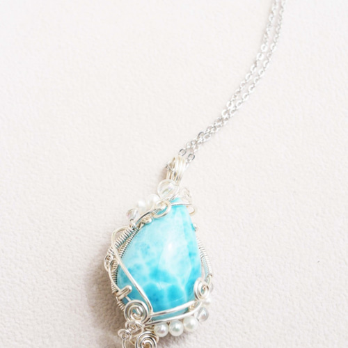 カリブ海の宝物✴︎ラリマーとクリスタルのワイヤージュエリー カリブ海の宝物✴︎ラリマーとクリスタルのワイヤージュエリー