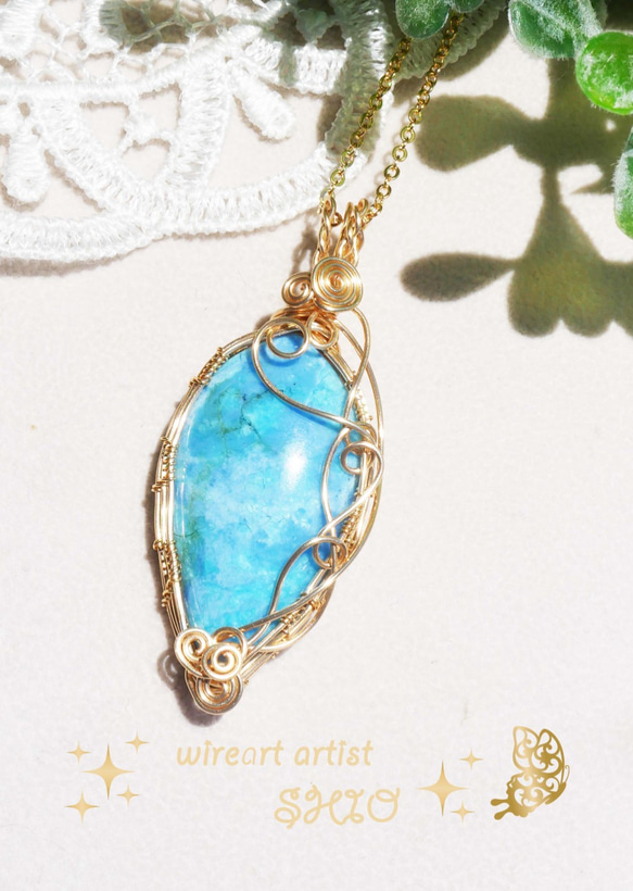 ブルーオパール＊青く 澄み渡る ペンダントトップ（ネックレス＊天然石