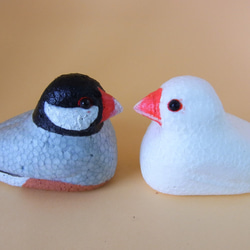 陶土の白文鳥（赤目 / 黒目） 置物 その他インテリア雑貨 陶ノ鳥