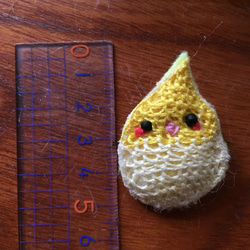 雫インコ刺繍ブローチ 4枚目の画像