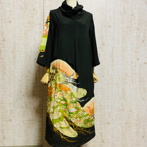 着物リメイクワンピース 留袖ドレス 刺繍鶴 着物リメイクワンピース 留袖ドレス 刺繍鶴