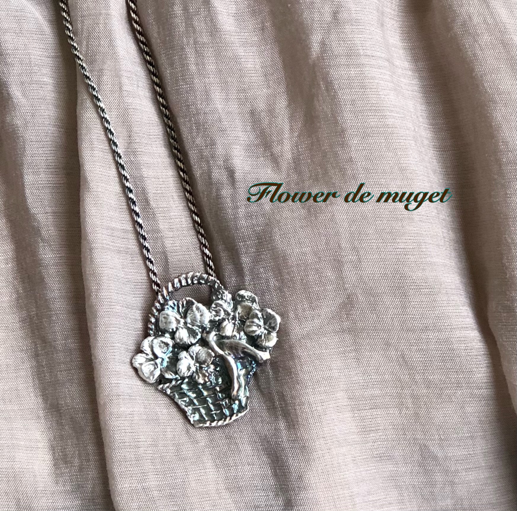 Pure Silver ビオラバスケットペンダント