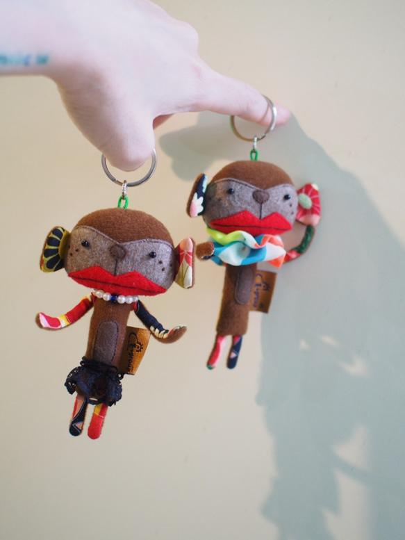 E * group Ah Eng（Monkey）手作り人形チャーム 5枚目の画像