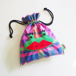 E*group 阿蛙束口袋 粉紅紫藍格 置物袋 化妝包 小物袋 第1張的照片