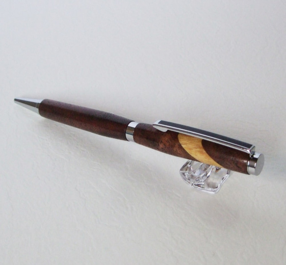 ＜パロサントライン＞香るオリジナル手作りボールペン（クラロウォルナット） 2枚目の画像