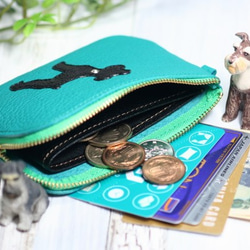 L字ファスナー財布・犬（ブルーグリーン・財産を守る色）シュナウザー 2枚目の画像