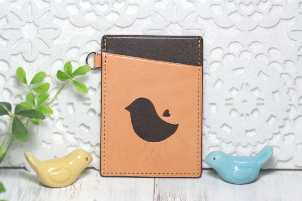 パスケース（鳥・生成り×こげ茶）文鳥・ことり