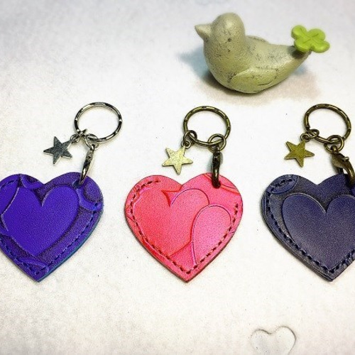 コインが入るハート型キーホルダー（ブルー・レッド・ネイビー